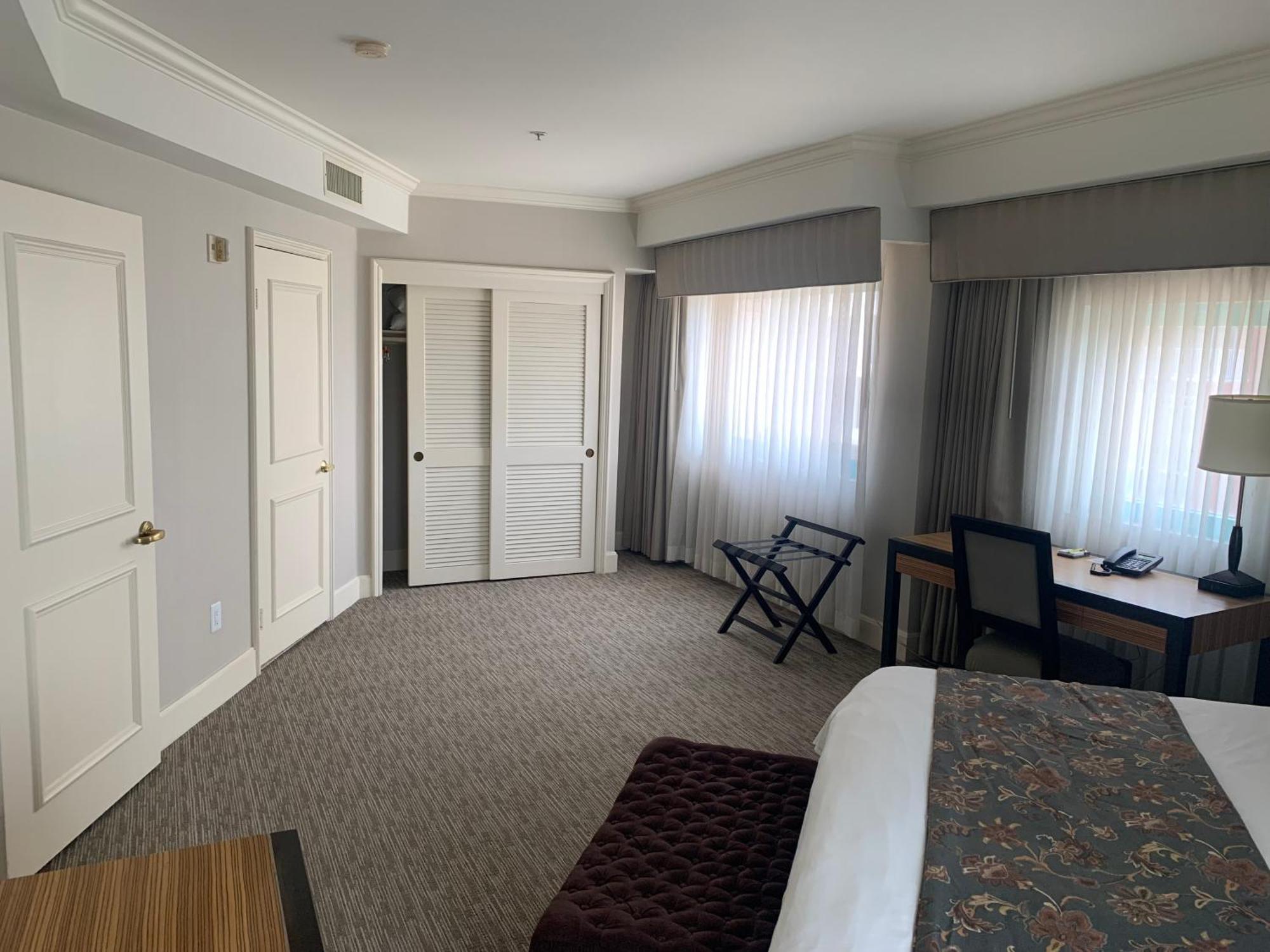 Oxford Palace Hotel Los Angeles Eksteriør billede
